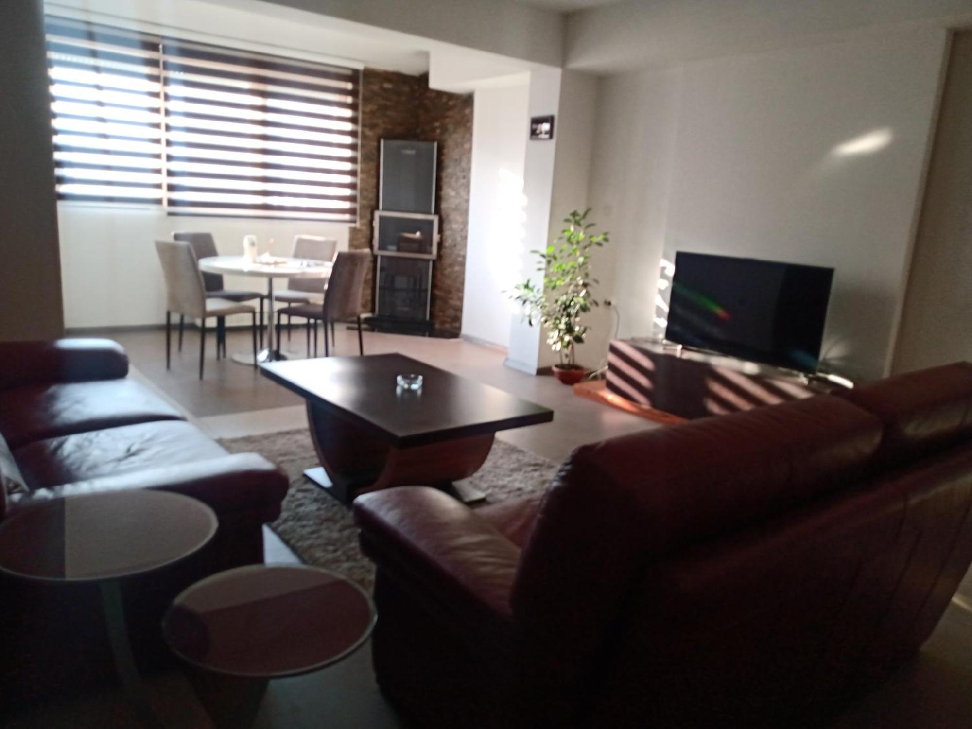 Central Lux Apartment Скоп'є Екстер'єр фото